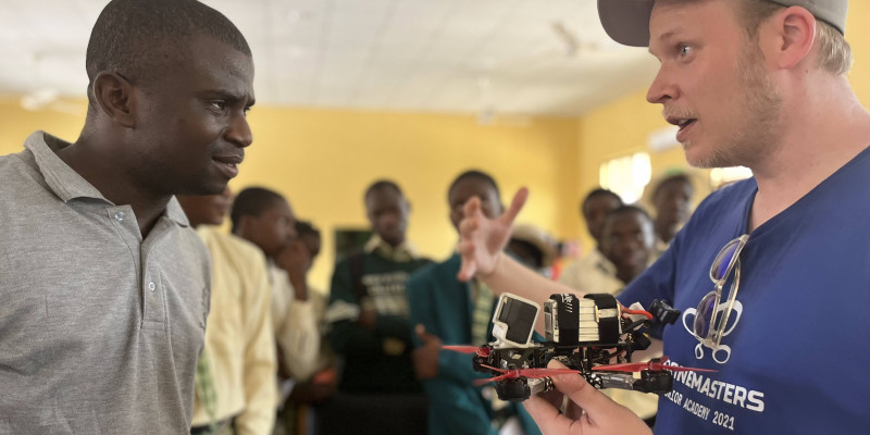 A DroneMasters Academy trainer explains how a quadcopter is built